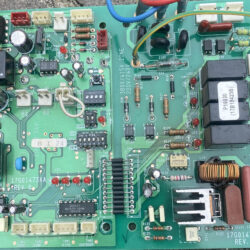 Hitachi RAS-3HQVE5 outdoor PCB